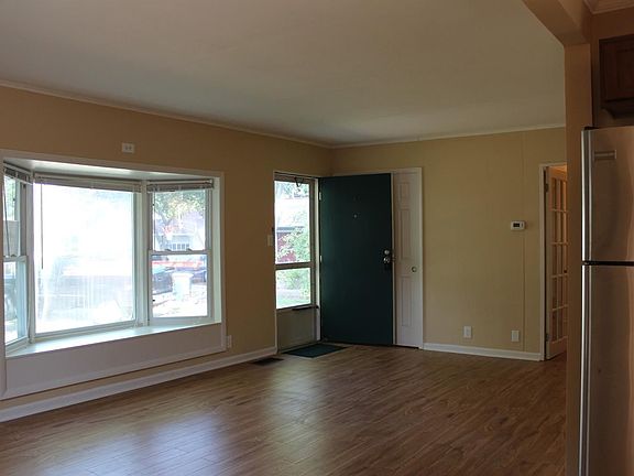 5th image of 1927 Brock Ct