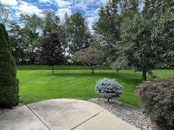 2nd image of 4025 Timberstone Dr