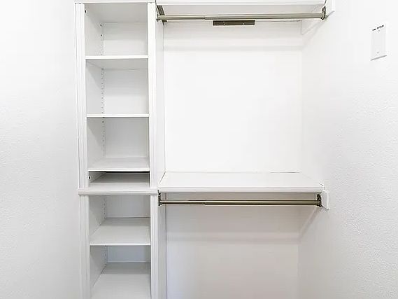 3rd image of 6133 Eleanor Ave #2