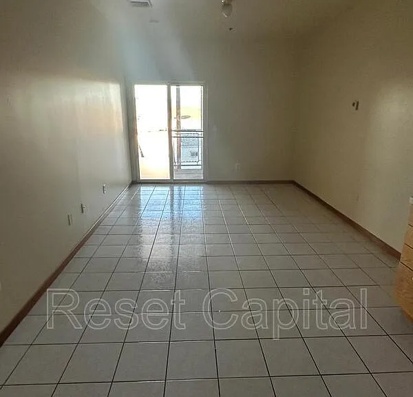 140 Fleming St #3-C — Photo 1