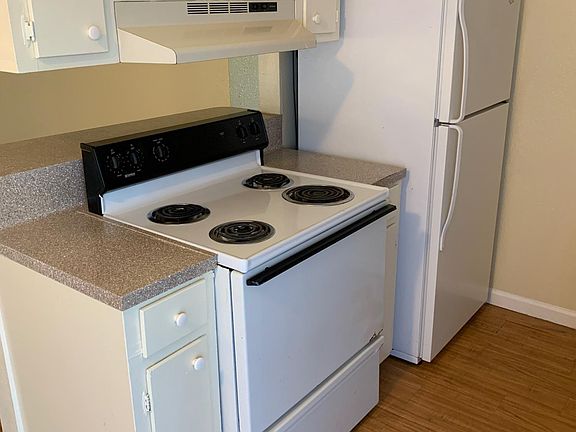 3rd image of 3630 Dalraida Dr #6