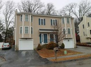 20 Lilac Ln, Worcester, MA 01607
