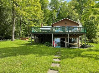 130 Kiowa Ln, Central City, PA 15926