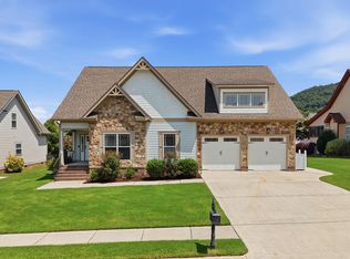 8498 Deer Run Cir, Ooltewah, TN 37363