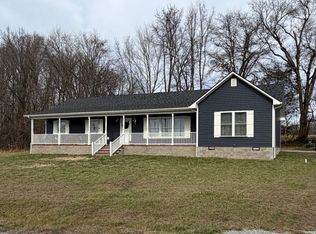 97 Kenzie Ln, Russell Springs, KY 42642