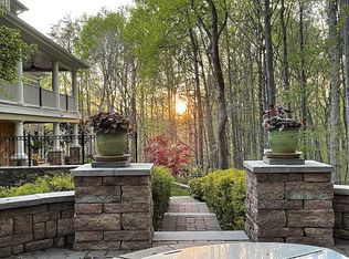 11054 Hunters View Rd, Ellicott City, MD 21042