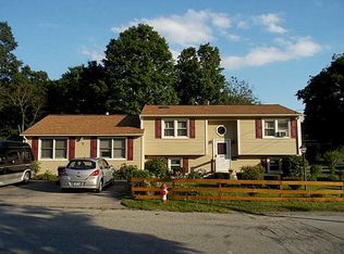 14 Oak St, West Warwick, RI 02893