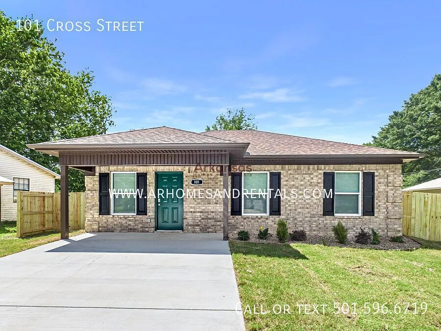 101 Cross St
