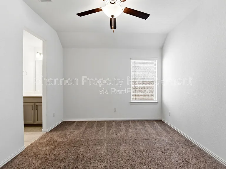 1618 Rosedale Dr — Photo 35
