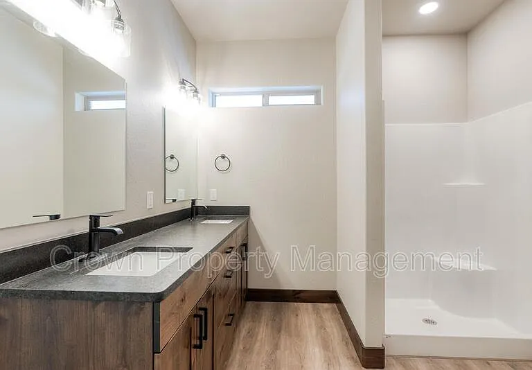 4032 Snowberry Ave — Photo 18