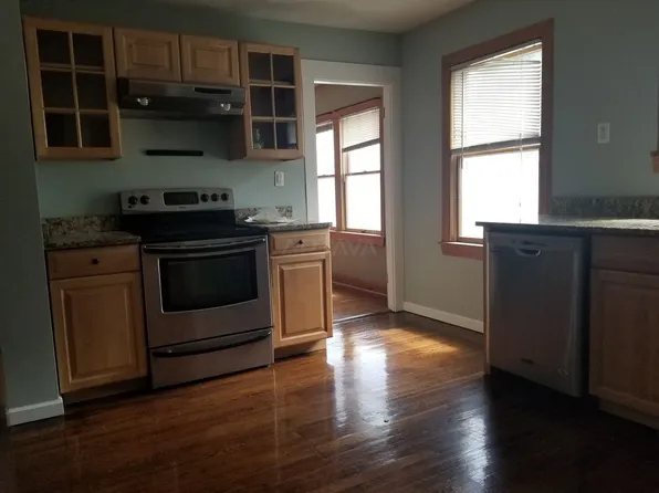 126 Albion St #2, Somerville, MA 02144