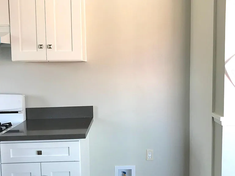 1854 Marine Ave #5 — Photo 13