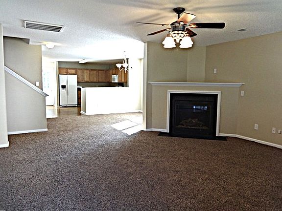 4th image of 112 Malibu Dr