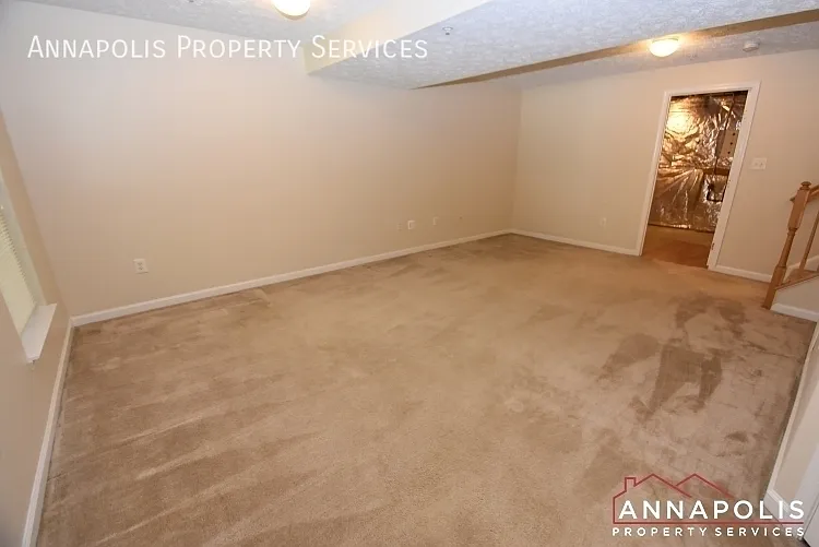 8735 Thornbrook Dr — Photo 13