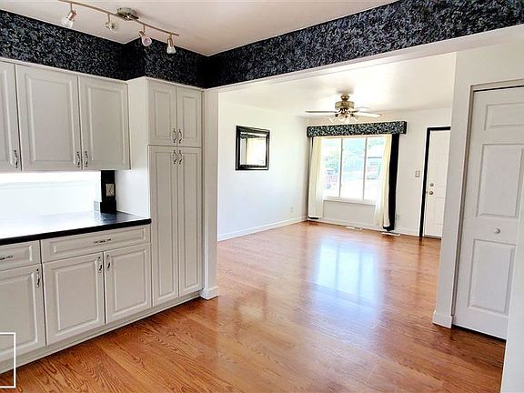 5th image of 20244 Kemp Dr
