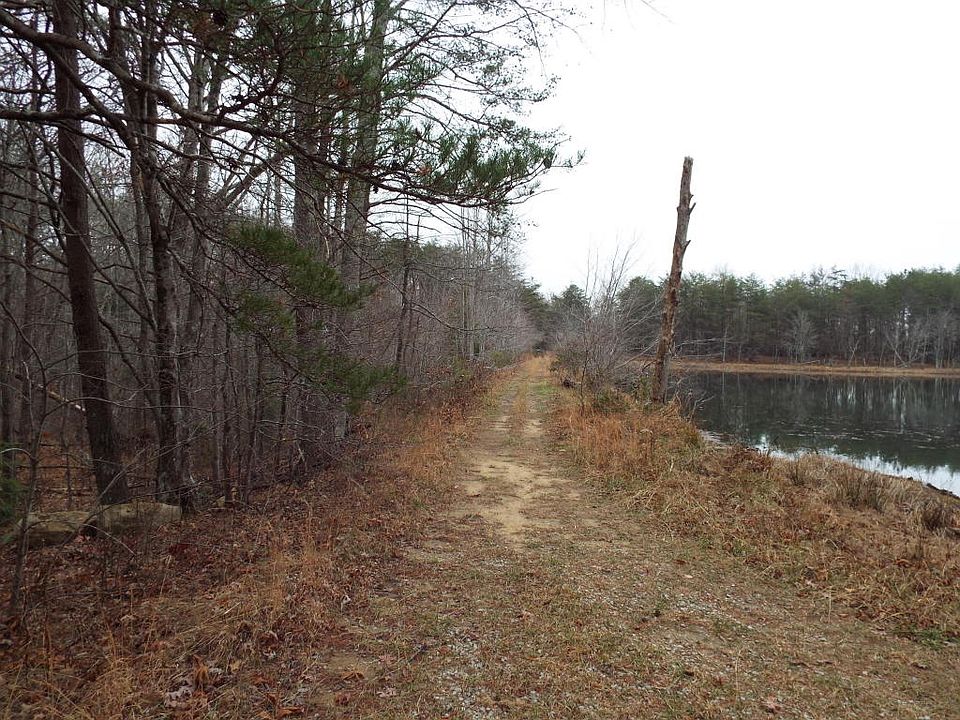 1st image of Seminole Cir