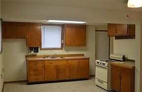 3rd image of 2032 S Belmont Blvd