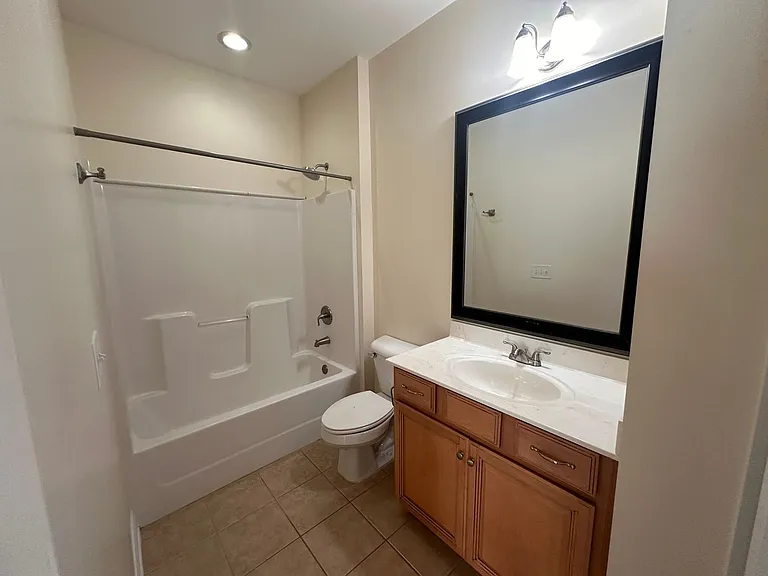 754 Murray Ave — Photo 24