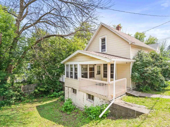 220 N 27th Ave W, Duluth, MN 55806