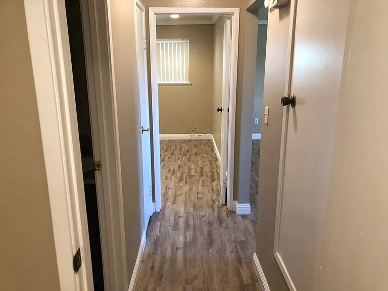 104 Sinclair Ave #1 — Photo 8