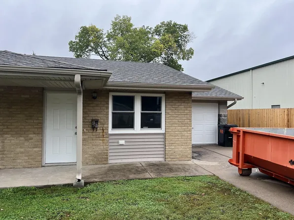 849 W 6th St, Fremont, NE 68025