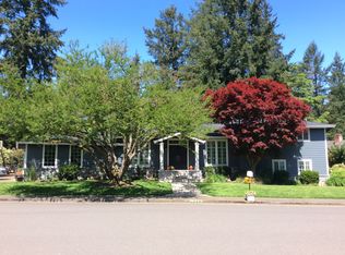 17462 Cardinal Dr, Lake Oswego, OR 97034