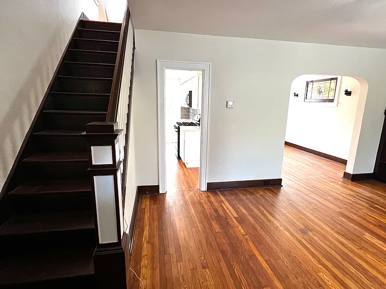 1228 Milan Ave — Photo 11