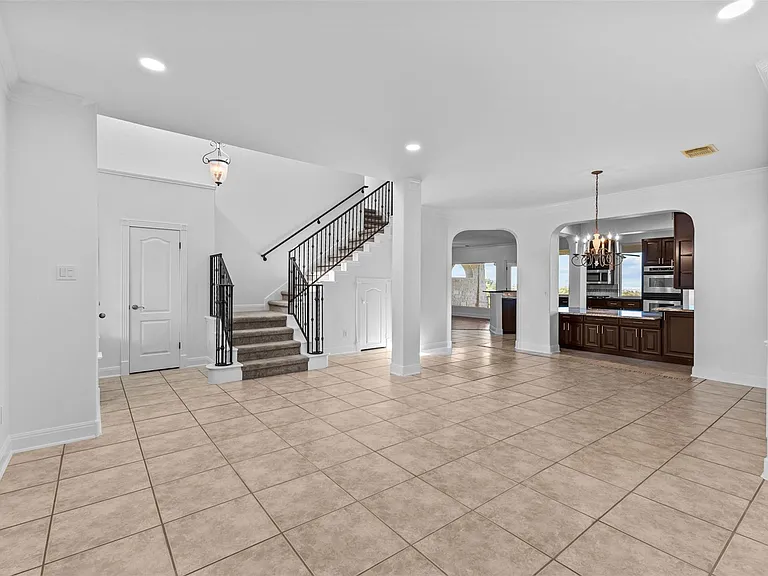 5724 Brittlyns Ct — Photo 7
