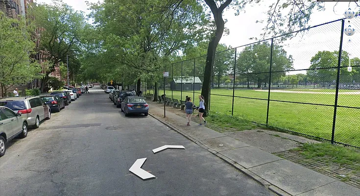 Sold by Lombardo Homes & Estates | media 32