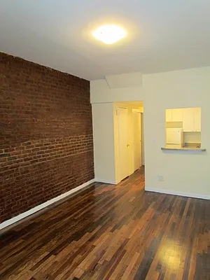 Rented by Mirador Real Estate | media 17