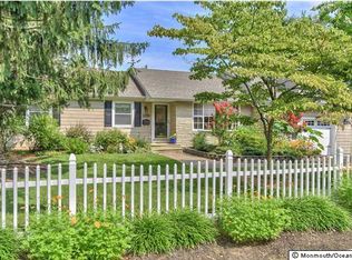 613 Oak Ter, Point Pleasant Beach, NJ 08742