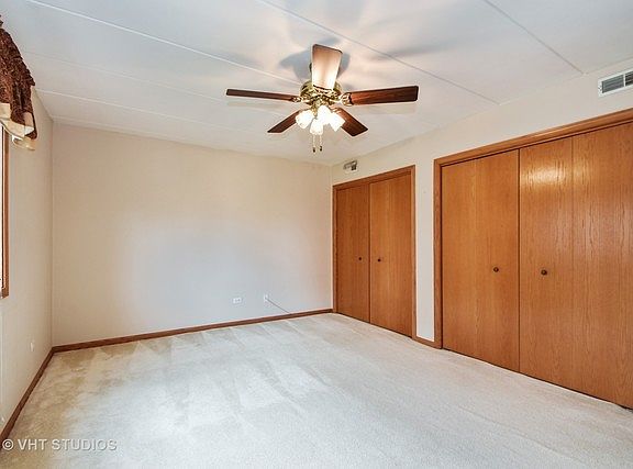 5th image of 17959 Oak Park Ave APT 2N