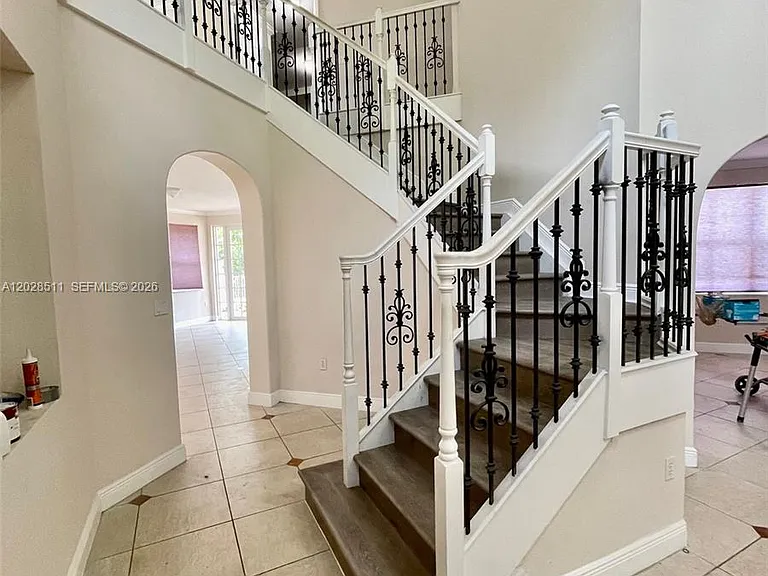 8230 SW 164th Ct — Photo 3