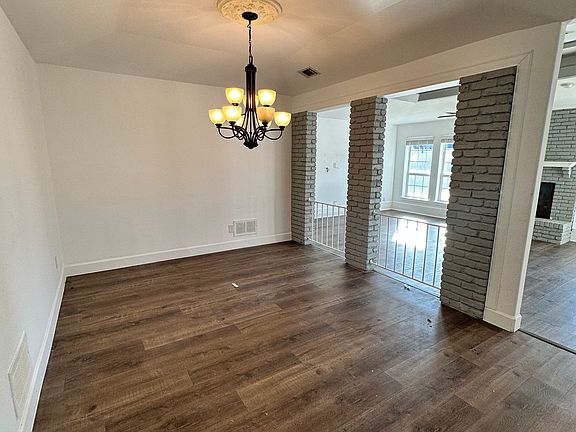 4th image of 412 Fieldwood Dr