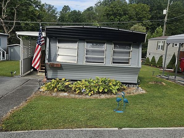 131 Blue Spruce Ln