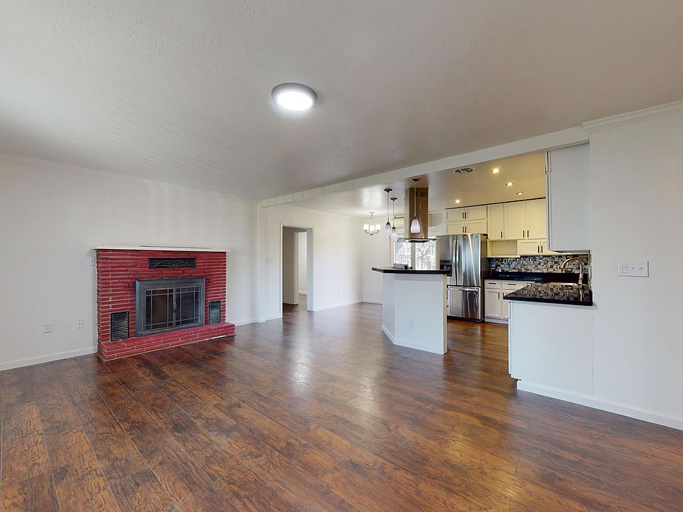 1st image of 2414 Marlene Ave
