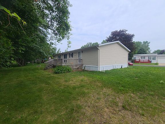 4th image of 2250 Ironwood Dr