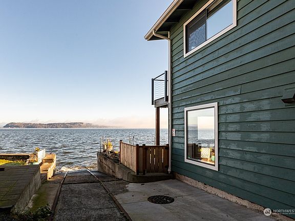 3rd image of 5945 Norton Lane