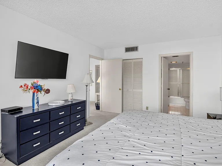 6895 Willow Wood Dr #1065 — Photo 15