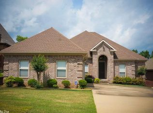 49 Bristol Ct, Little Rock, AR 72211
