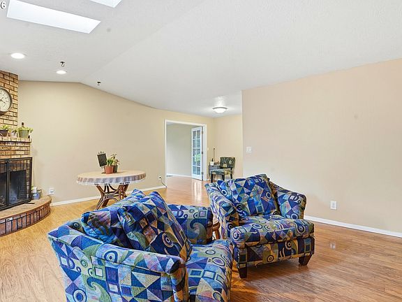 4th image of 1450 Willie Way NW
