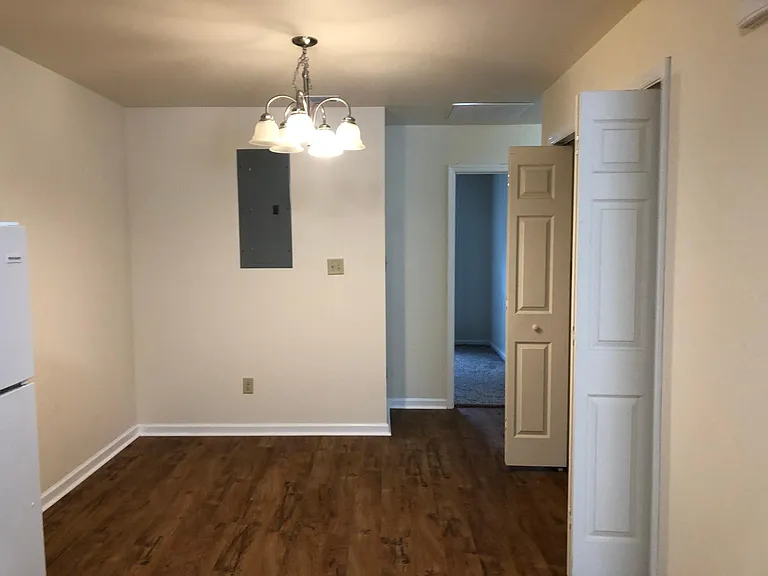 308 E General Stewart Way #B — Photo 22