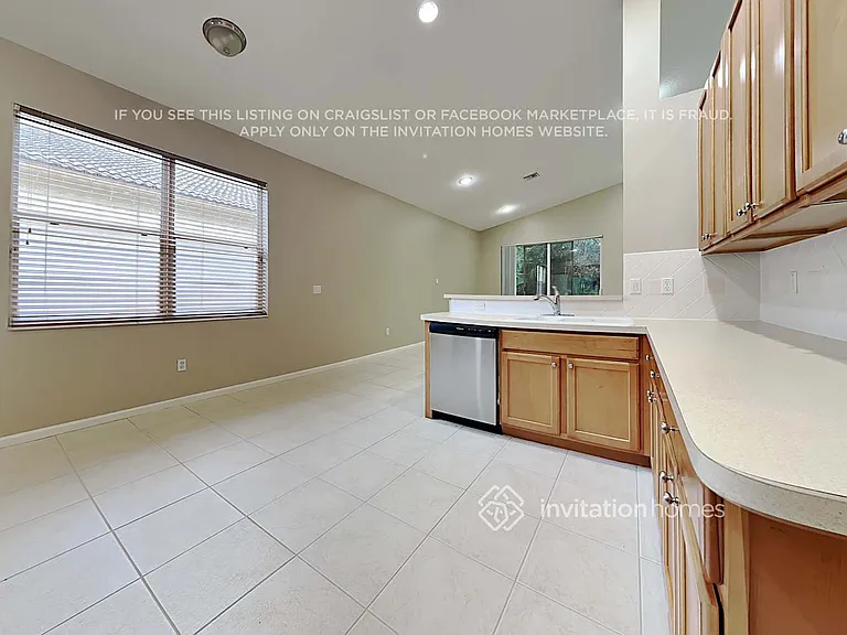 4803 N San Andros — Photo 7