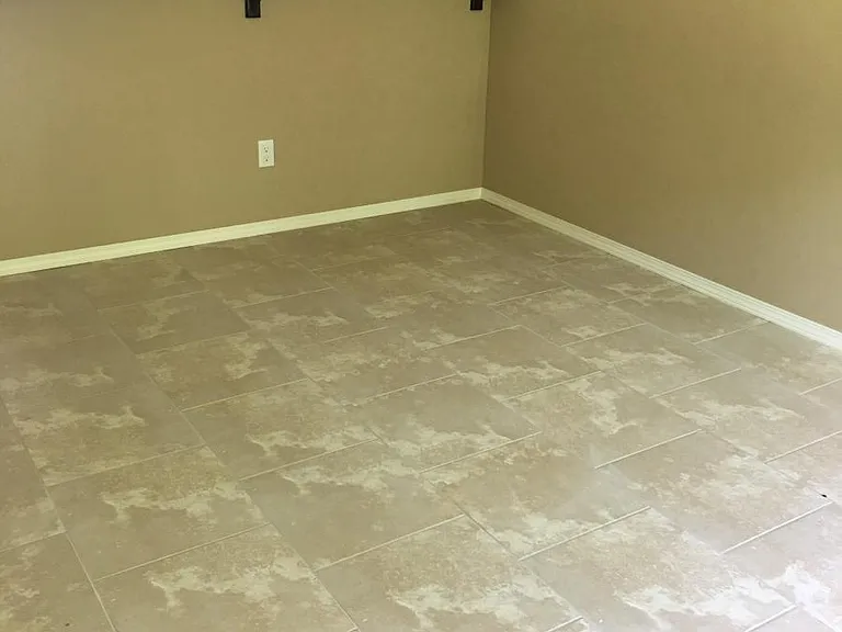 Dining Room with Bar