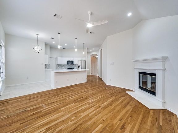 5th image of 6551 Fairlawn Dr