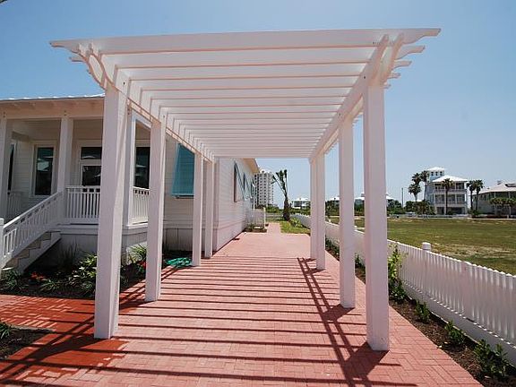 3rd image of 8605 Padre Blvd