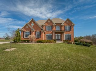 977 Reigh Count Dr, Union, KY 41091
