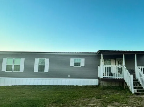 56 Lawhorn Ln, Swainsboro, GA 30401