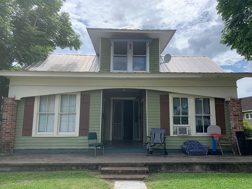 1st image of 209 S Jefferson St