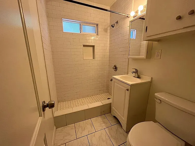 1813 Yosemite Dr #3 — Photo 5